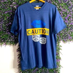 Caution Lips Graphic T-shirt Sz L